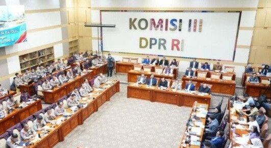 Merah Putih Press : Hasil Sidang RDP Polri Bersama DPR RI